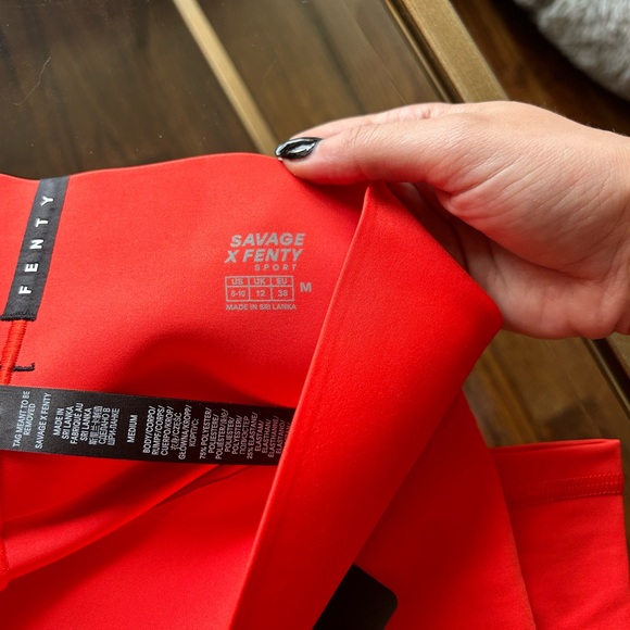 SAVAGE FENTY Hotline High Waist Legging Fiesta Red - Picture 7 of 7